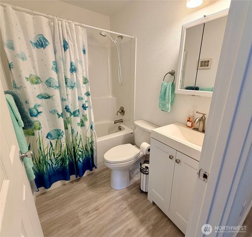 399 N Razor Clam Drive SW, Ocean Shores, WA 98569