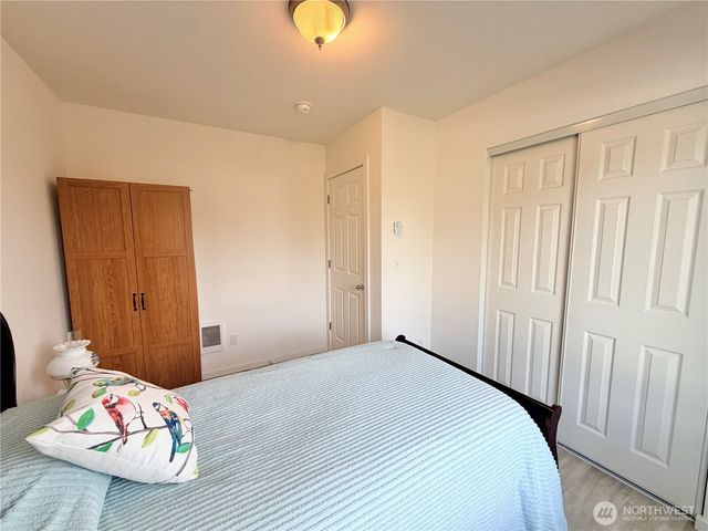 399 N Razor Clam Drive SW, Ocean Shores, WA 98569