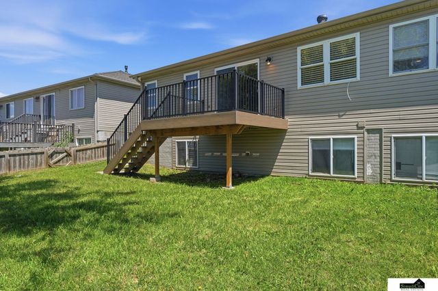 7229 Dorchester Court, Lincoln, NE 68521