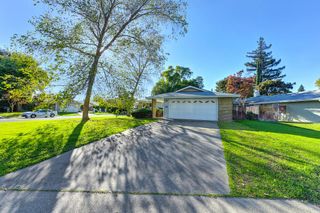 3338 Eisenhower Dr, Sacramento, CA 95826