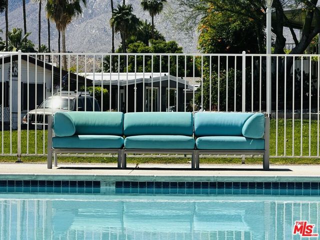 8 Calle Abajo, Palm Springs, CA 92264