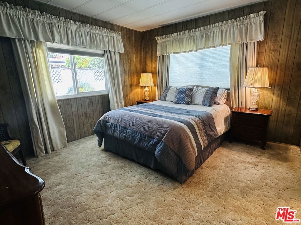 Image 26 of property listing at 8 Calle Abajo, Palm Springs, CA 92264