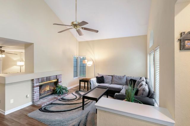 1705 Partridge Ln, Tracy, CA 95376