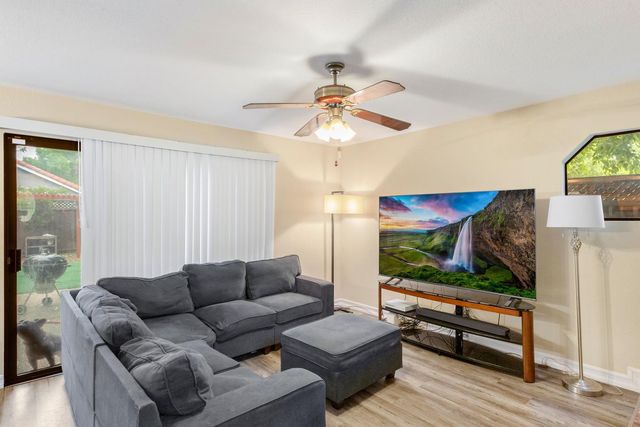 1705 Partridge Ln, Tracy, CA 95376