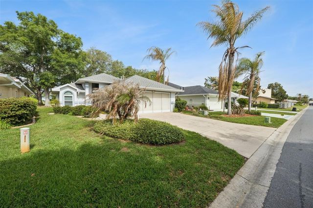 21733 ROYAL ST GEORGES LANE, Leesburg, FL 34748