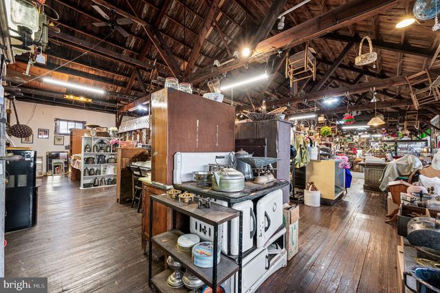 2933 E HIGH ST, Pottstown, PA 19464