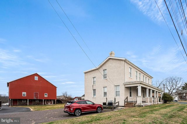 2933 E HIGH ST, Pottstown, PA 19464