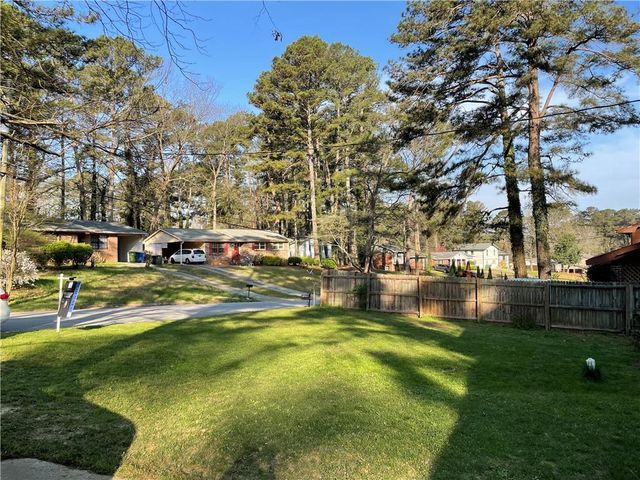 1081 Forest Valley Drive SE, Atlanta, GA 30354