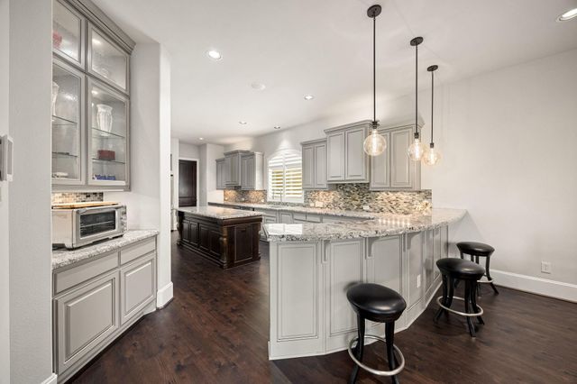 915 Windsor Woods Lane, Katy, TX 77494