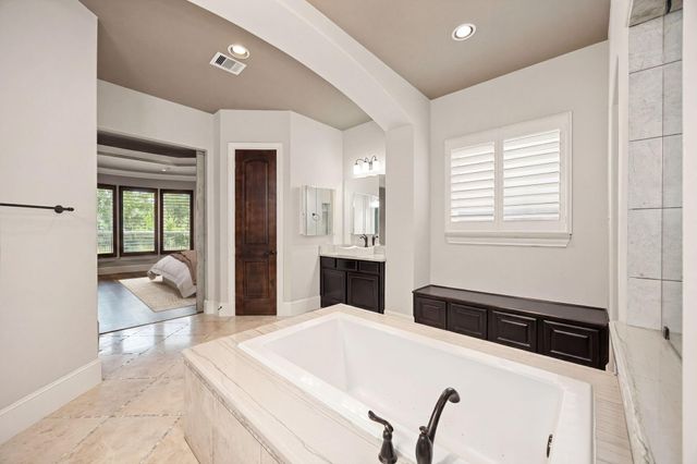 915 Windsor Woods Lane, Katy, TX 77494