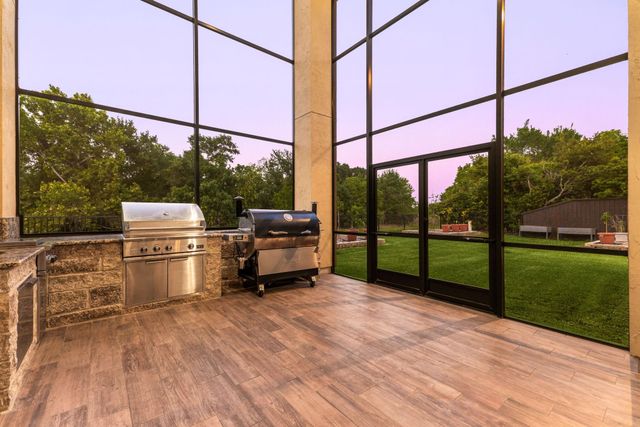 915 Windsor Woods Lane, Katy, TX 77494