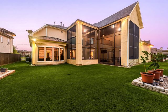 915 Windsor Woods Lane, Katy, TX 77494