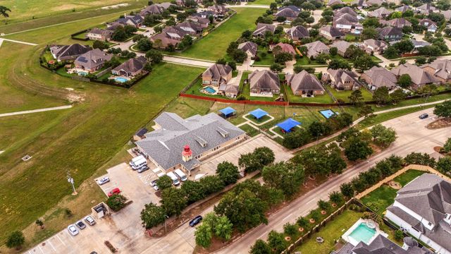 915 Windsor Woods Lane, Katy, TX 77494