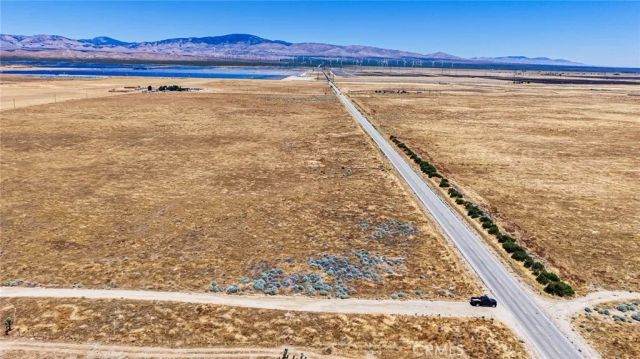 50851 W 170th, Lancaster, CA 93536
