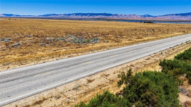 50851 W 170th, Lancaster, CA 93536