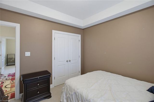 5917 Kenville Green Circle, Kernersville, NC 27284