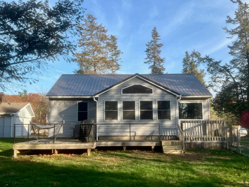 1887 W 48th Street, Sherman Twp - Newaygo, MI 49412