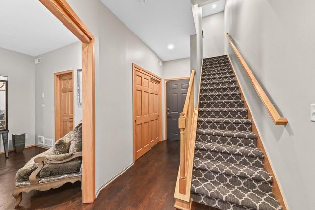 2224 E Edgewood AVENUE, Shorewood, WI 53211