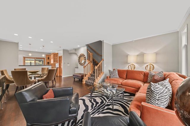 2224 E Edgewood AVENUE, Shorewood, WI 53211