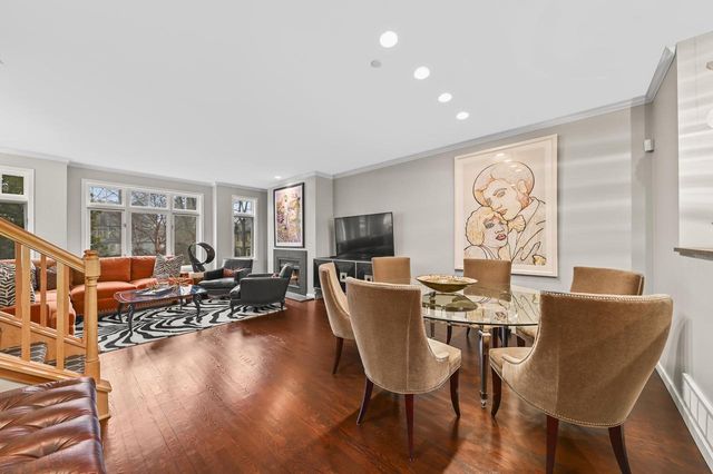 2224 E Edgewood AVENUE, Shorewood, WI 53211