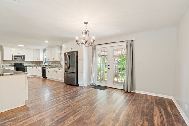 444 Foothill Dr, Nashville, TN 37217