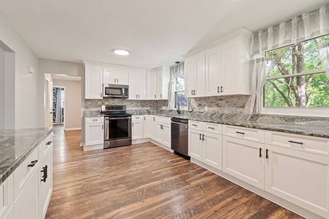 444 Foothill Dr, Nashville, TN 37217