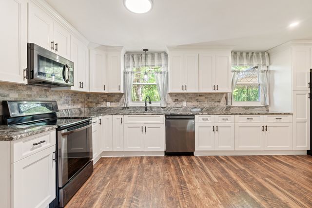 444 Foothill Dr, Nashville, TN 37217