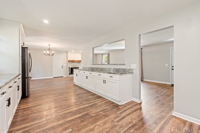 444 Foothill Dr, Nashville, TN 37217