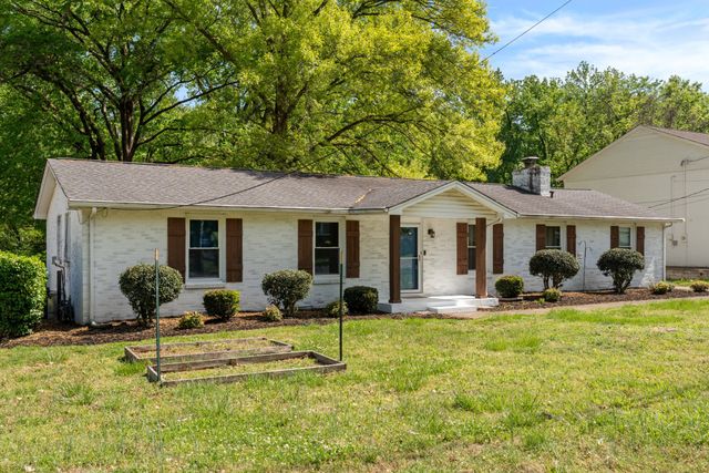 444 Foothill Dr, Nashville, TN 37217