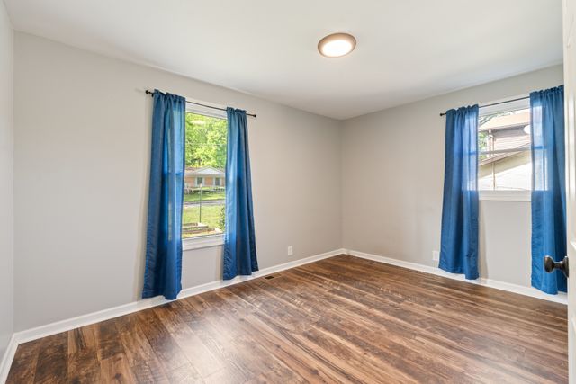 444 Foothill Dr, Nashville, TN 37217