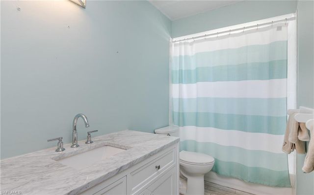 5243 Sunnybrook CT, Cape Coral, FL 33904