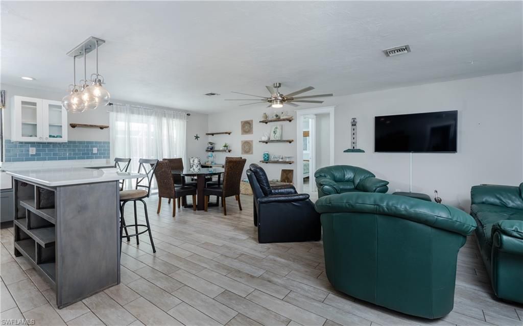 5243 Sunnybrook CT, CAPE CORAL, FL 33904 — photo 3