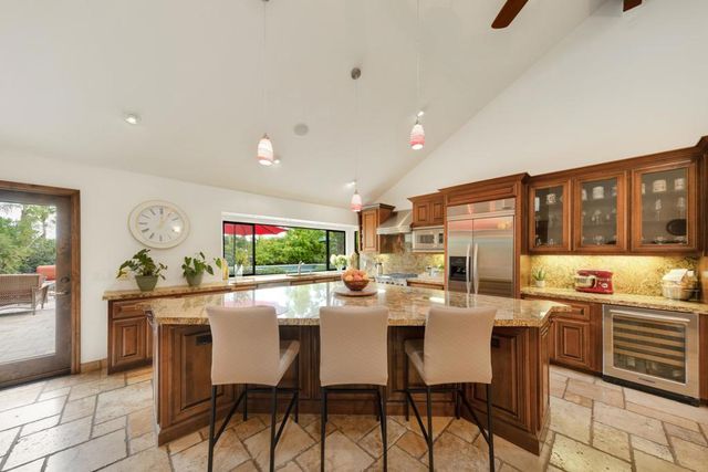 73230 Desert Rose Drive, Palm Desert, CA 92260