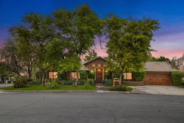 73230 Desert Rose Drive, Palm Desert, CA 92260