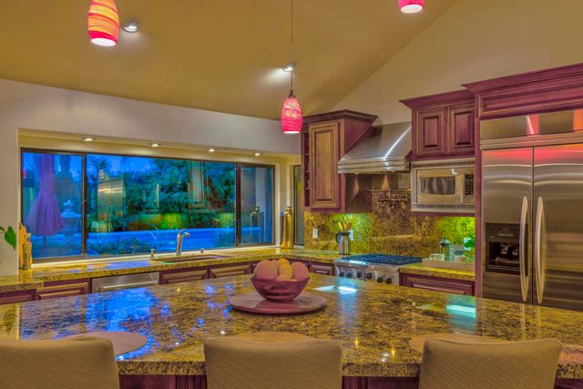 73230 Desert Rose Drive, Palm Desert, CA 92260