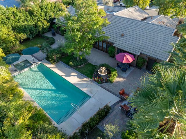 73230 Desert Rose Drive, Palm Desert, CA 92260