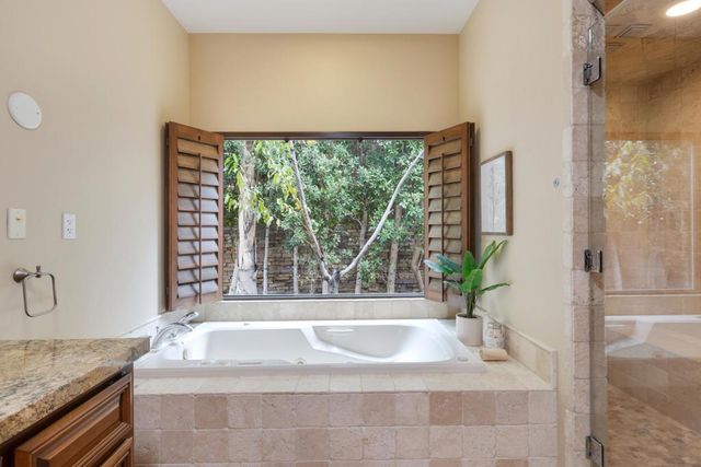 73230 Desert Rose Drive, Palm Desert, CA 92260