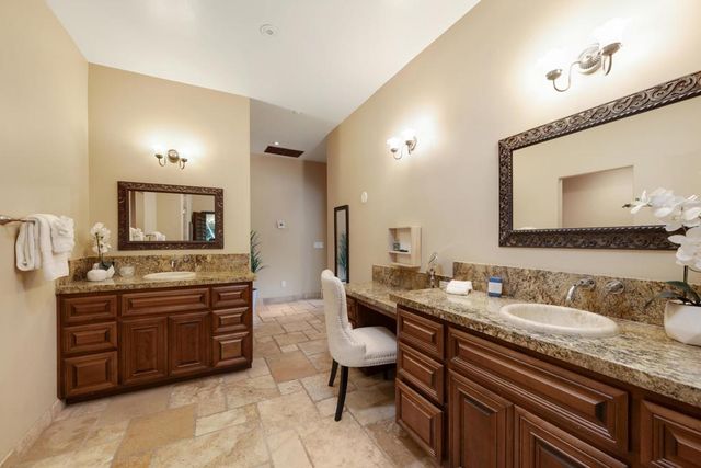 73230 Desert Rose Drive, Palm Desert, CA 92260