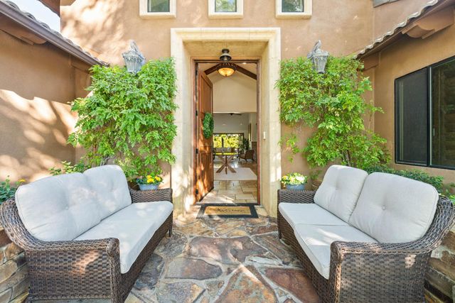 73230 Desert Rose Drive, Palm Desert, CA 92260