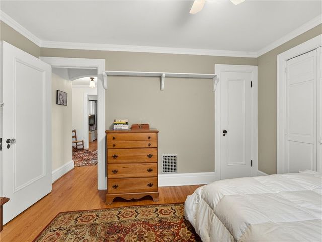 204 Oakdale Drive, Brighton, NY 14618