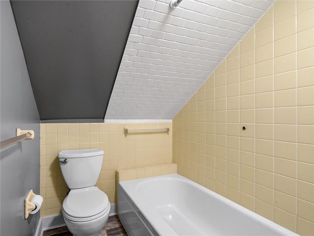 204 Oakdale Drive, Brighton, NY 14618