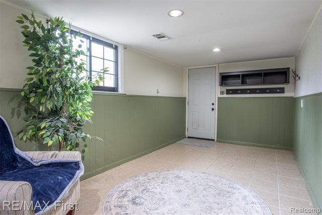 456 Loris Lane, Oxford, MI 48371