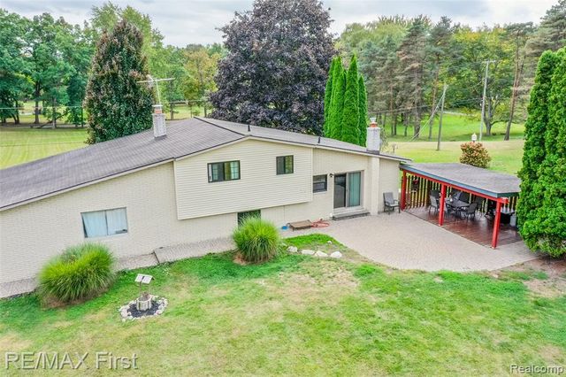 456 Loris Lane, Oxford, MI 48371