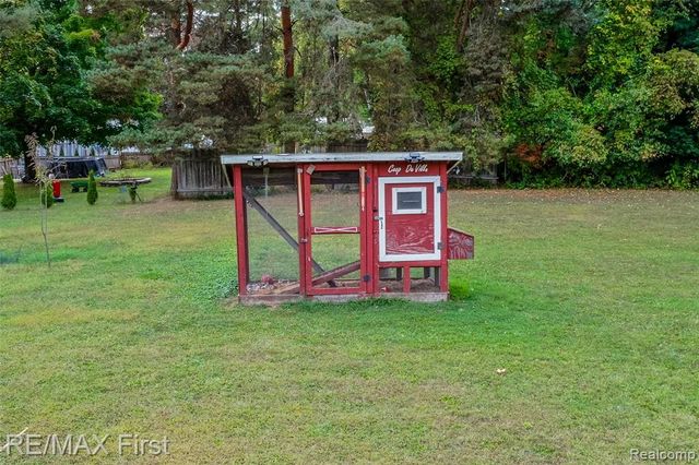 456 Loris Lane, Oxford, MI 48371