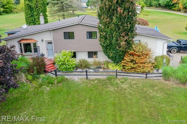 456 Loris Lane, Oxford, MI 48371