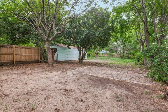 2307 Idaho Avenue, Dallas, TX 75216