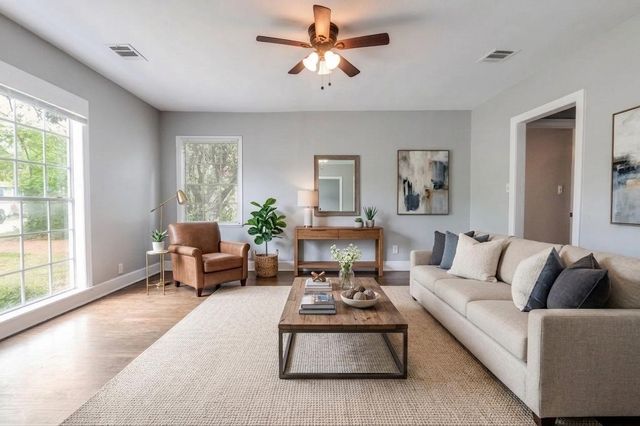 2307 Idaho Avenue, Dallas, TX 75216