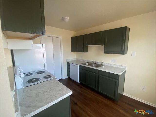 504 Esther Circle, Killeen, TX 76543