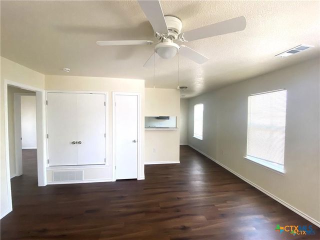 504 Esther Circle, Killeen, TX 76543