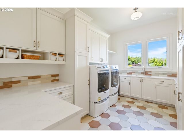 20923 Sw EDY Rd, Sherwood, OR 97140